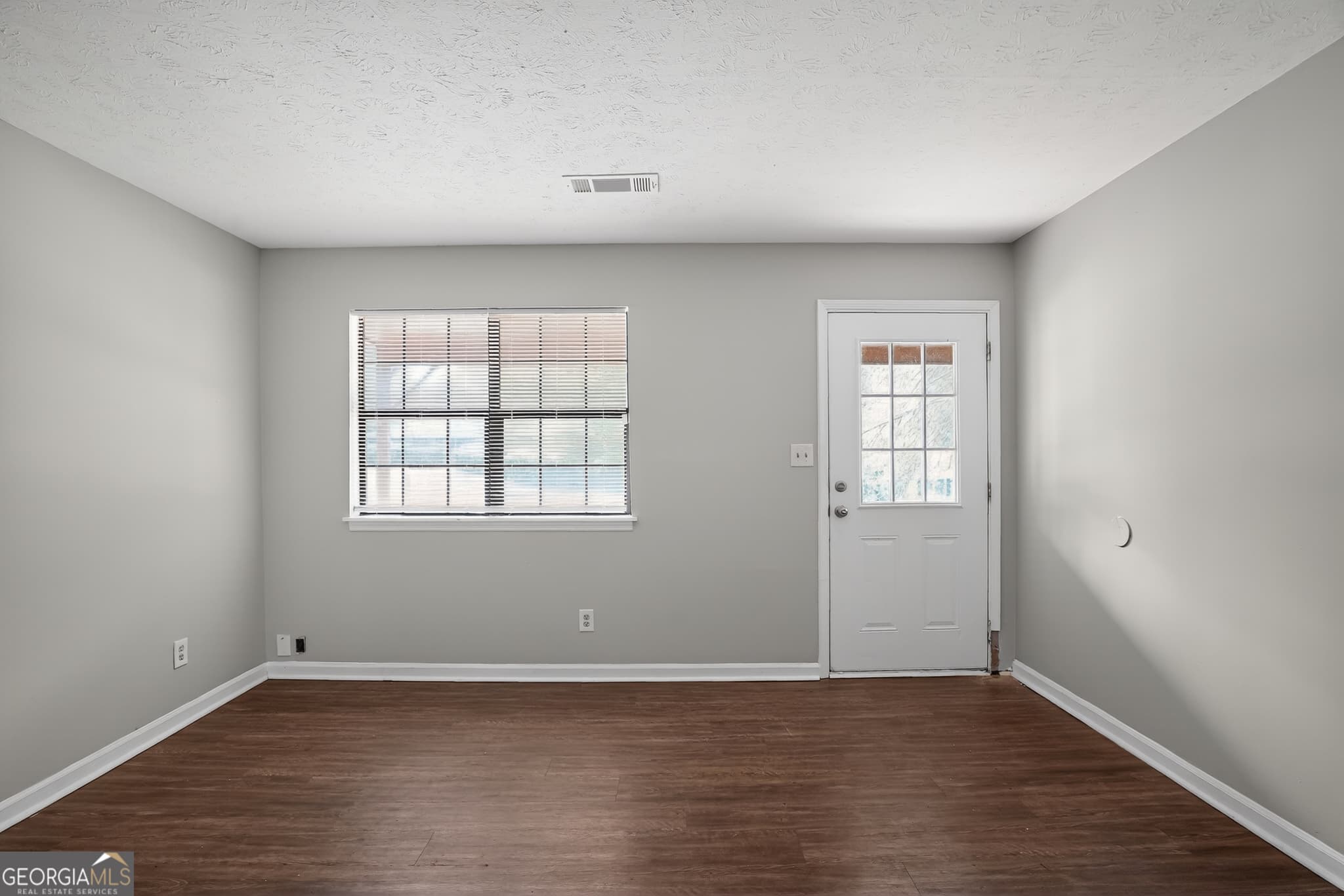 3 bedroom, 2 bathroom, 1,248 sq ft single family residence for sale at 287 Morris Drive, Conyers, GA 30094 — photo 9