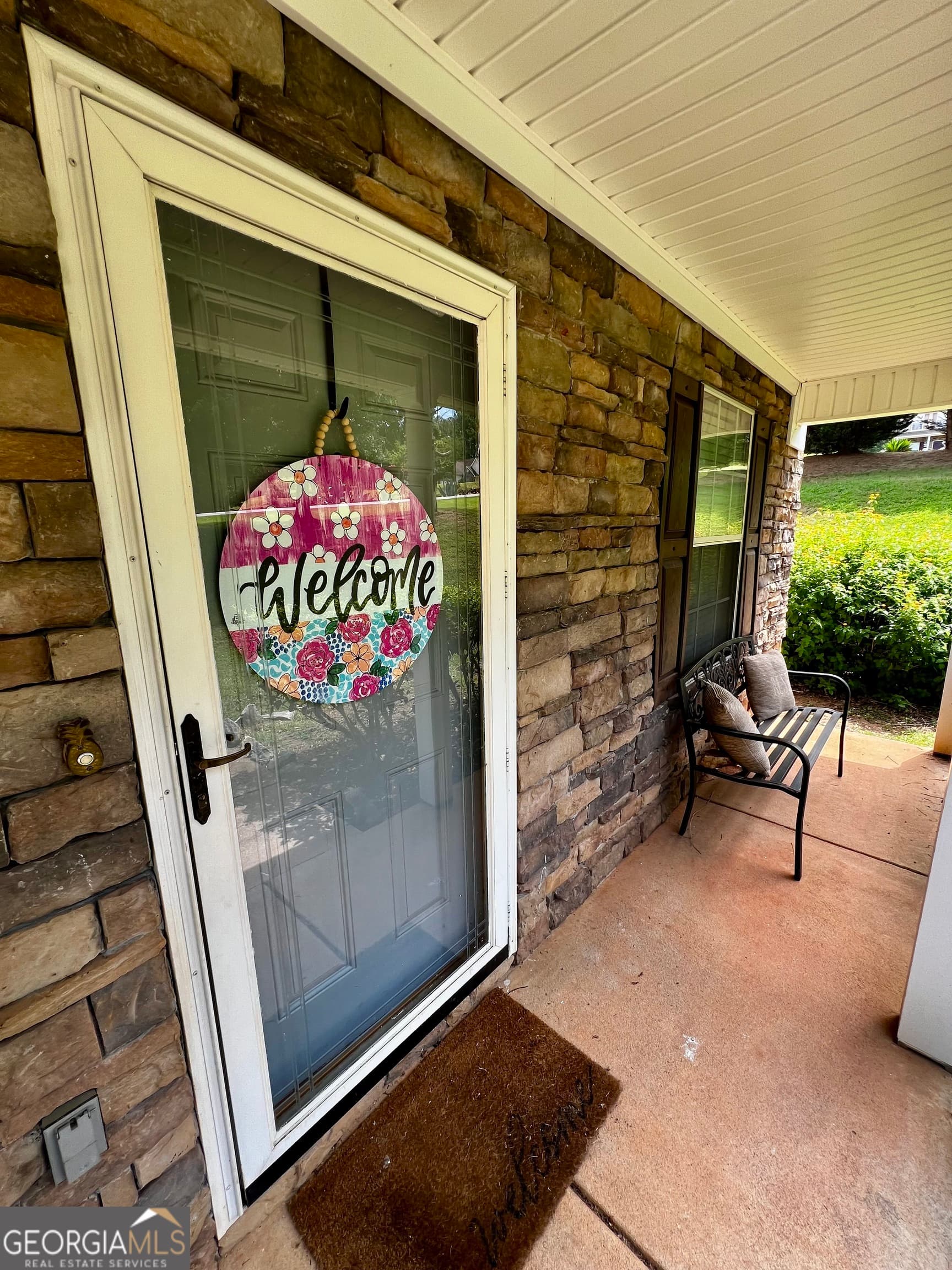 4 bedroom, 3 bathroom, 2,064 sq ft single family residence for sale at 230 Autumn Ridge Court, Gray, GA 31032 — photo 2