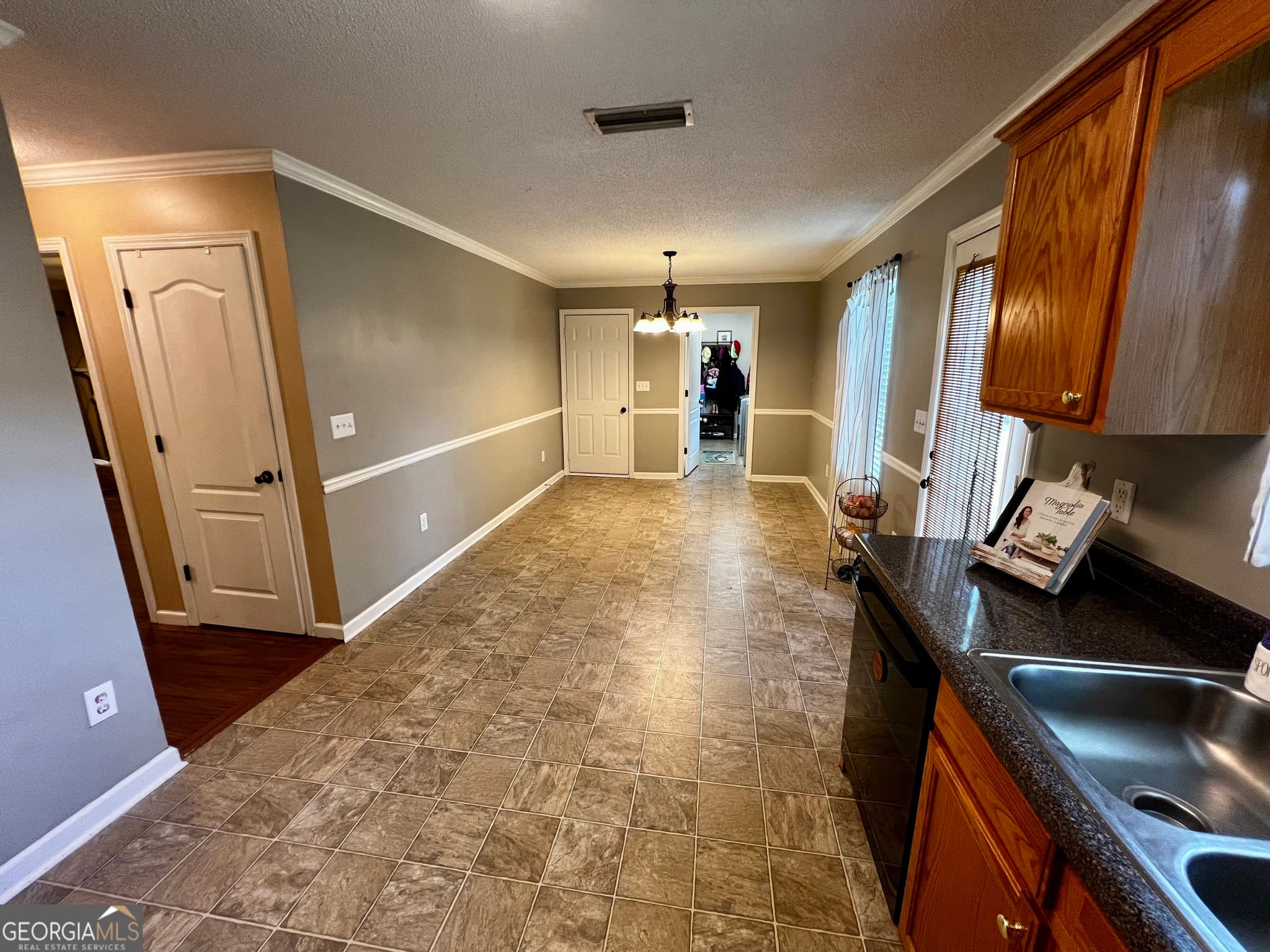 4 bedroom, 3 bathroom, 2,064 sq ft single family residence for sale at 230 Autumn Ridge Court, Gray, GA 31032 — photo 10