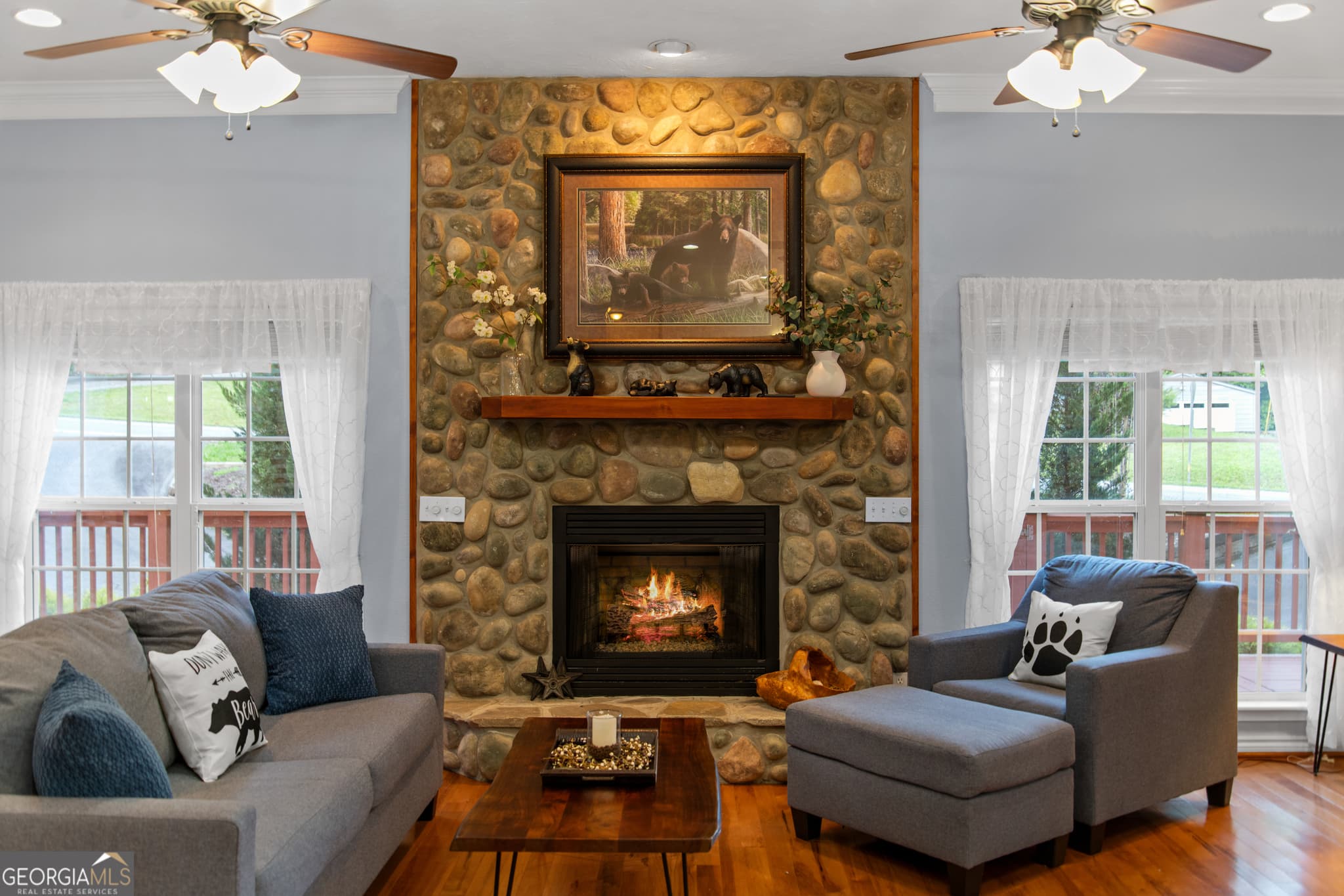 3 bedroom, 3 bathroom, 3,660 sq ft cabin,single family residence for sale at 414 Mulkey Drive, Murphy, NC 28906 — photo 5