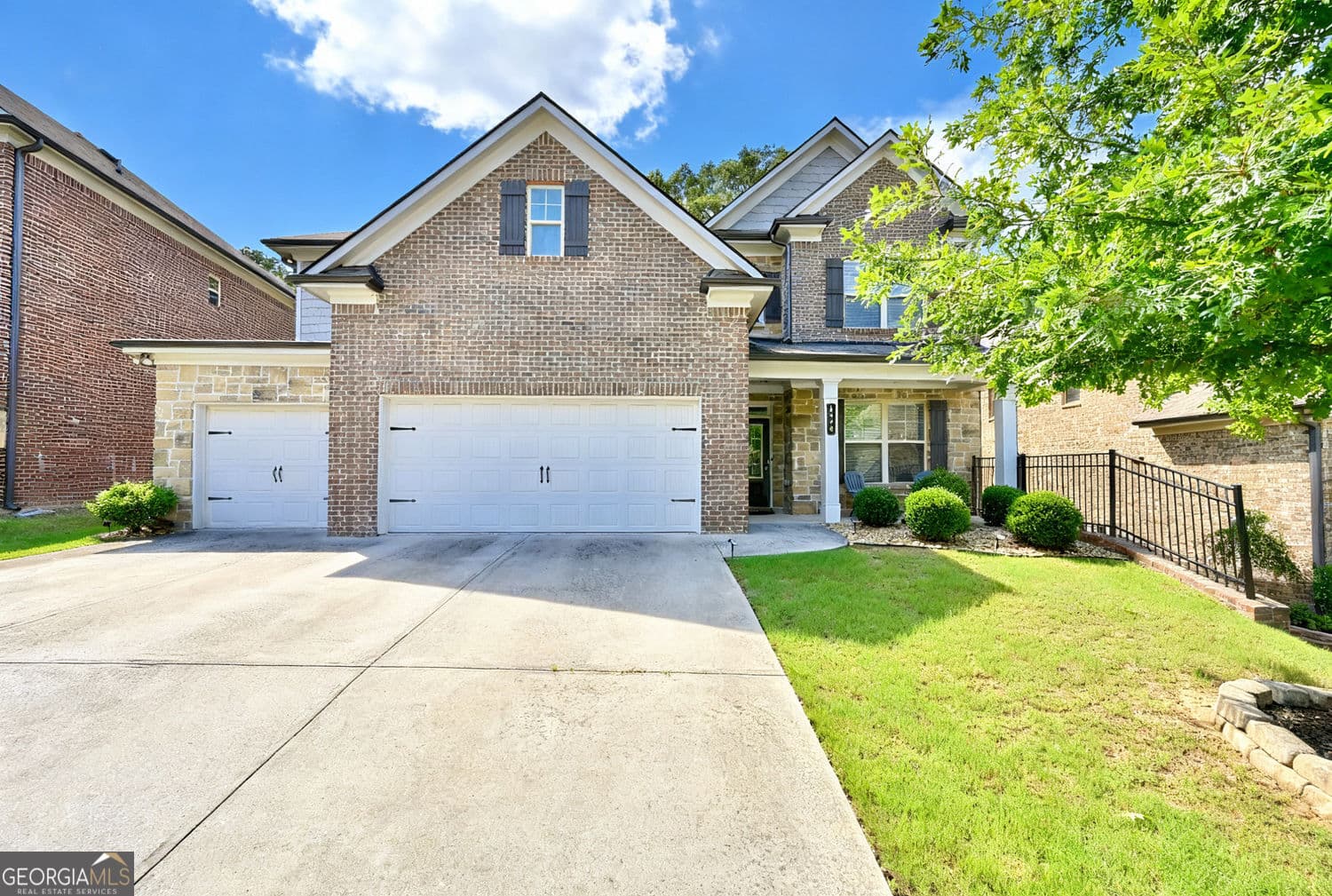 4 bedroom, 3 bathroom, 3,640 sq ft single family residence for sale at 3178 Ivy Crossing Drive, Buford, GA 30519