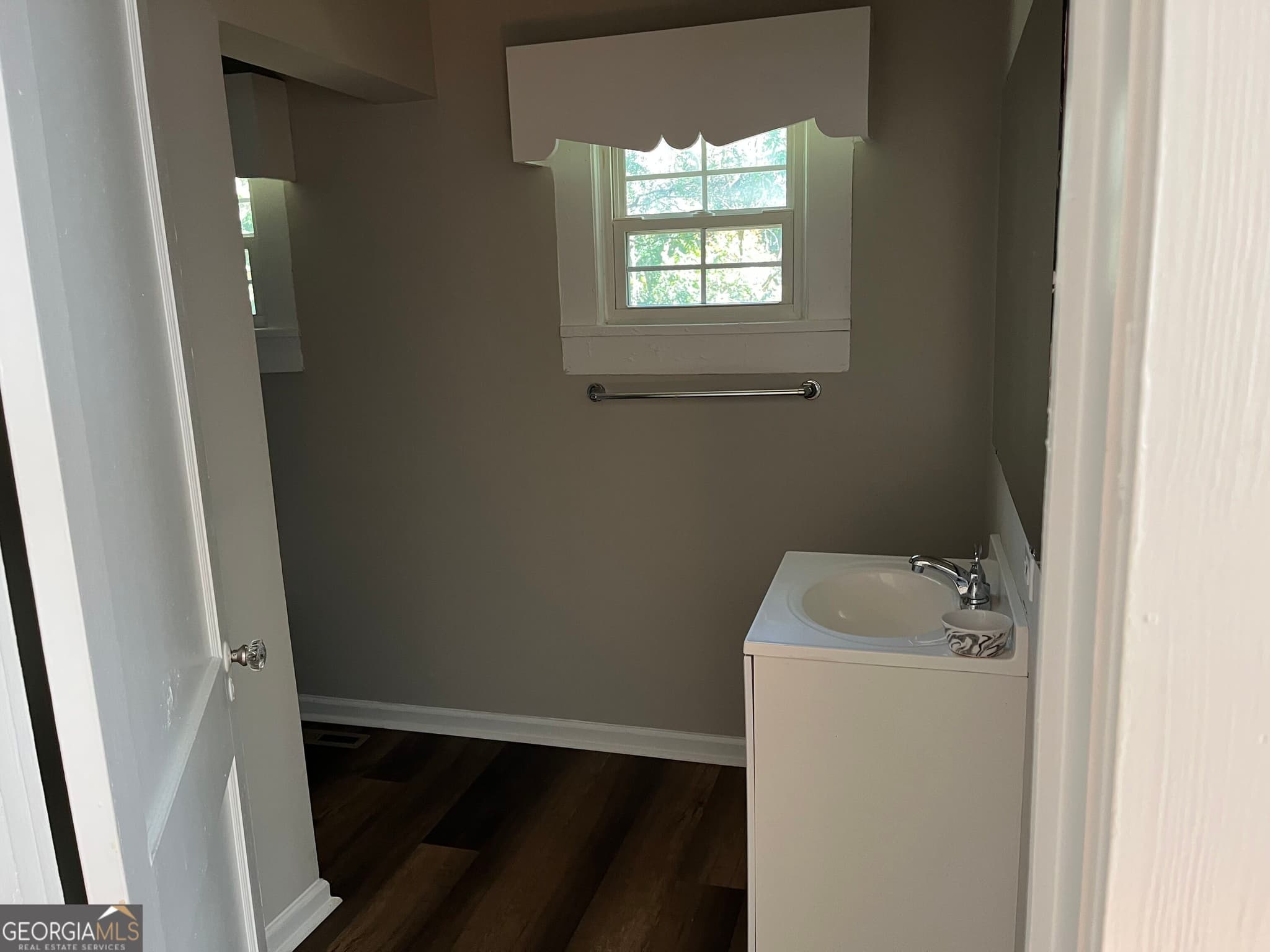2 bedroom, 1 bathroom, 1,194 sq ft single family residence for sale at 16 Blanche Avenue, Rome, GA 30161 — photo 6