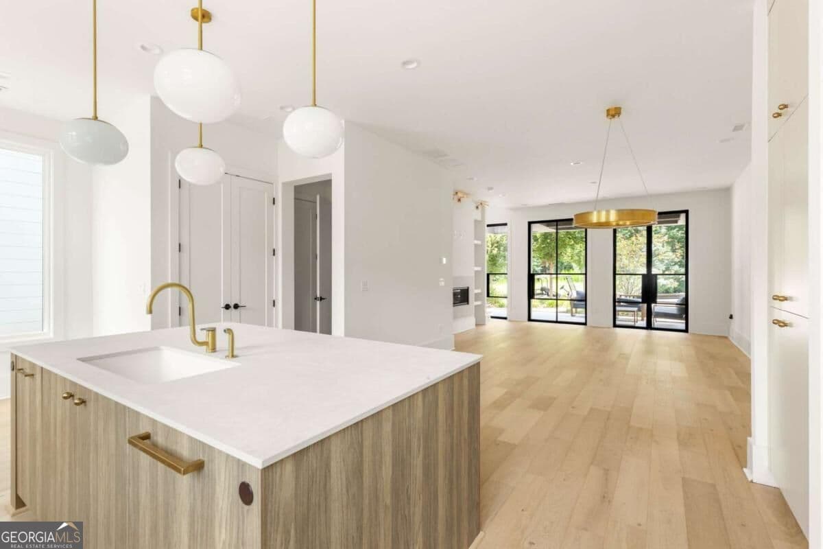 4 bedroom, 4.5 bathroom, 3,097 sq ft townhouse for sale at 11548 Serenbe Lane, Chattahoochee Hills, GA 30268 — photo 8