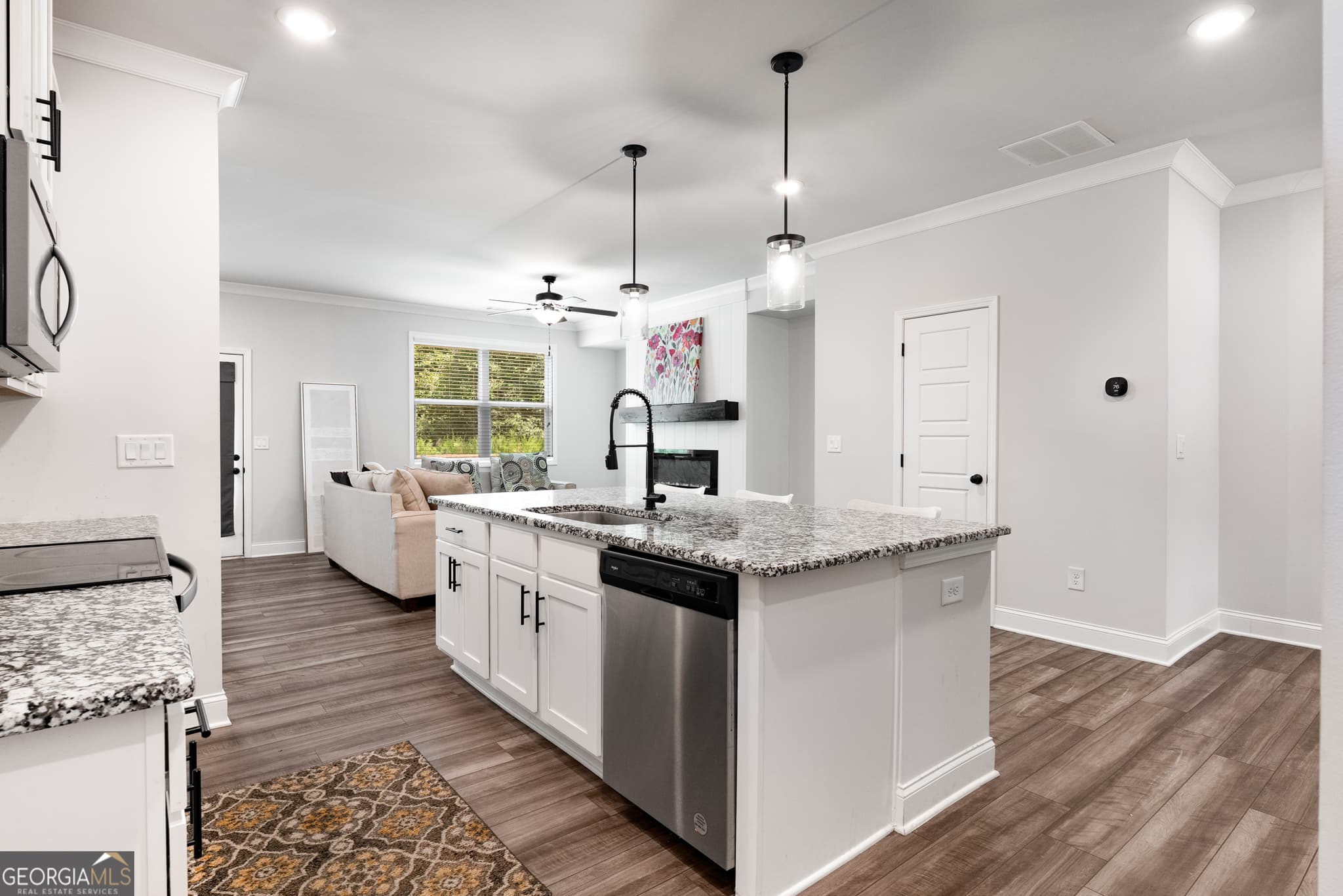 3 bedroom, 2.5 bathroom, 1,894 sq ft townhouse for rent at 4635 Cypress Park Drive, Gainesville, GA 30504 for $2,100 a month — photo 7