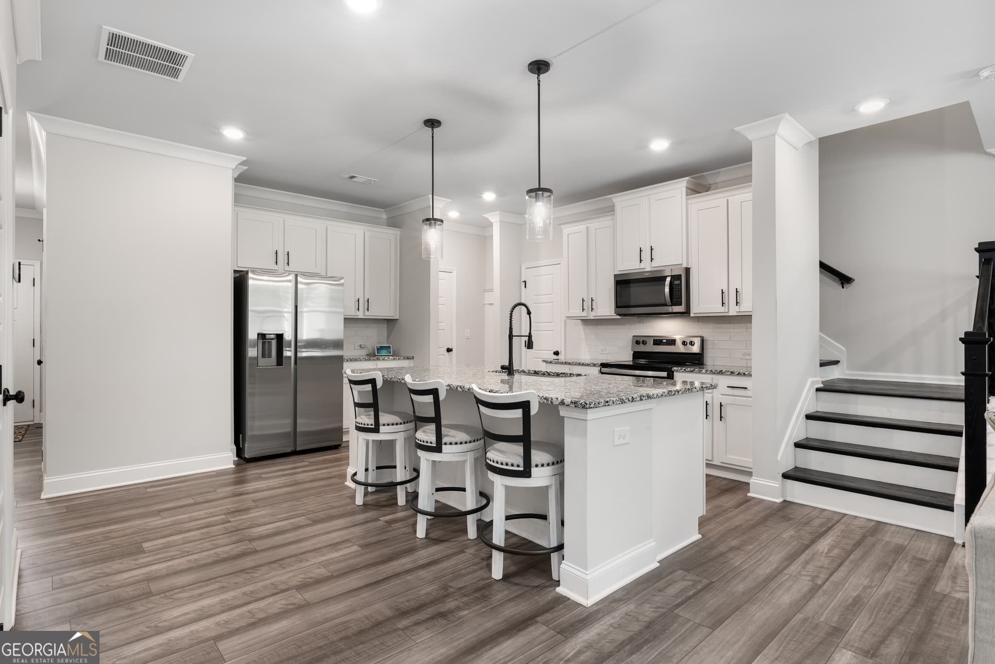 3 bedroom, 2.5 bathroom, 1,894 sq ft townhouse for rent at 4635 Cypress Park Drive, Gainesville, GA 30504 for $2,100 a month — photo 8