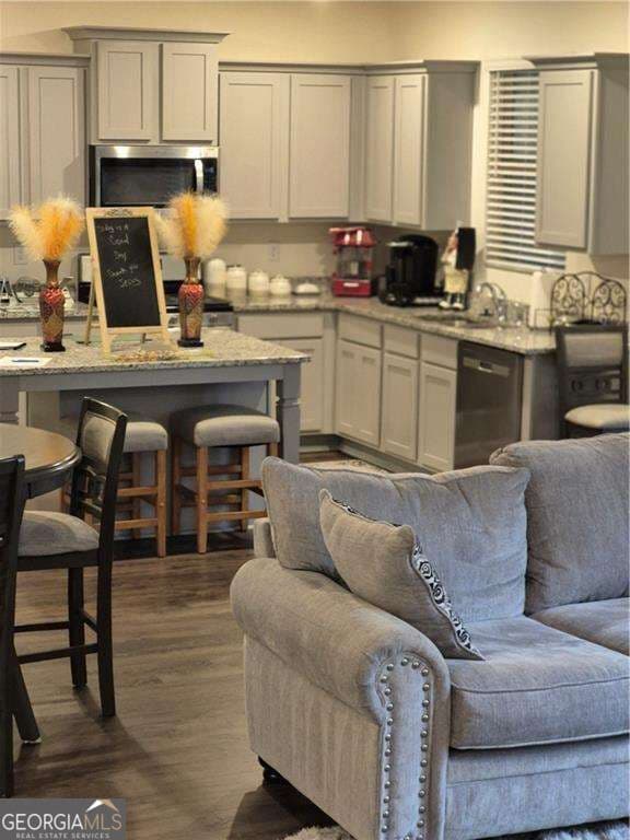 5 bedroom, 4.5 bathroom, 2,976 sq ft single family residence for rent at 5453 Flat Rock Point, Lithonia, GA 30038 for $2,800 a month — photo 3