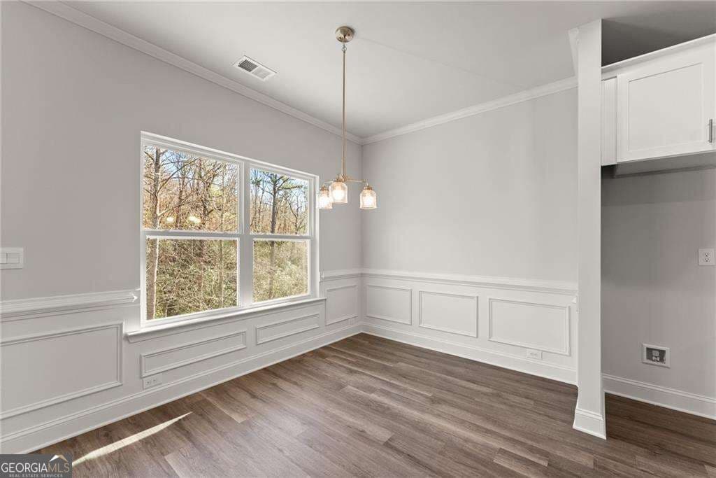 5 bedroom, 4 bathroom, 3,900 sq ft single family residence for sale at 111 HALLOWED Drive, Commerce, GA 30530 — photo 10