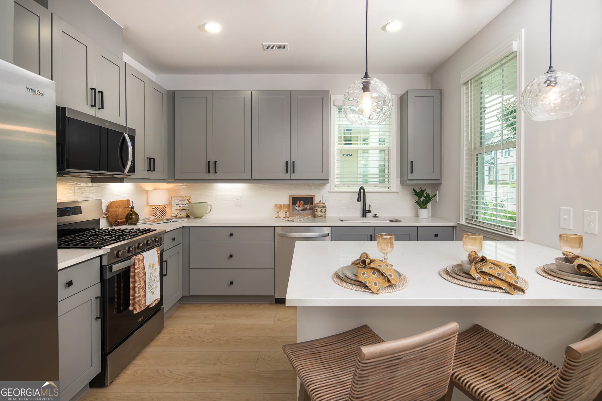 2 bedroom, 2 bathroom, 1,419 sq ft townhouse for rent at 5150 Adairview Circle 4860 - MANOR E, Alpharetta, GA 30004 for $2,877 a month — photo 3