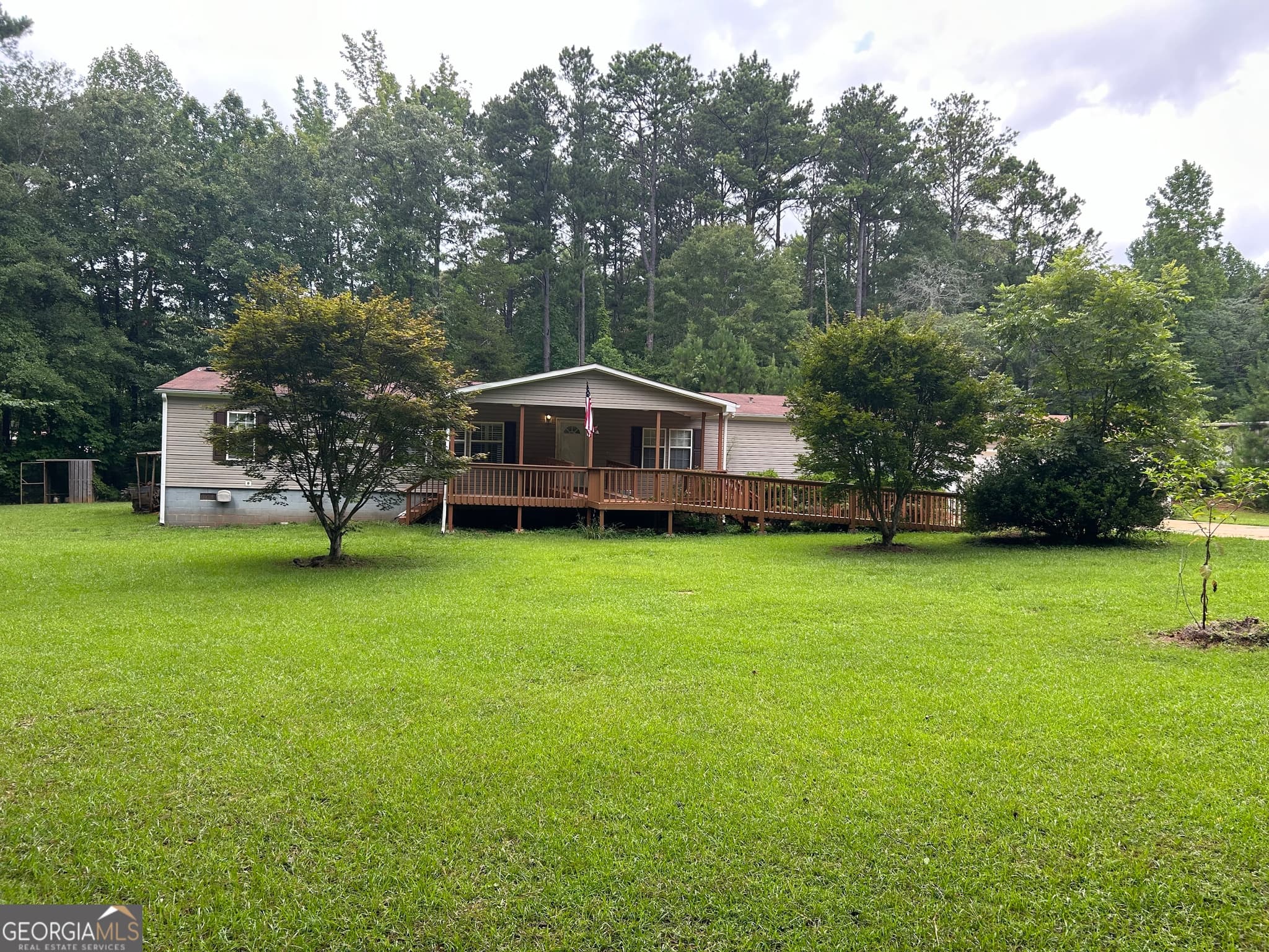 4 bedroom, 2 bathroom, 2,240 sq ft manufactured home,single family residence sold at 2005 County Road 285, Five Points, AL 36855
