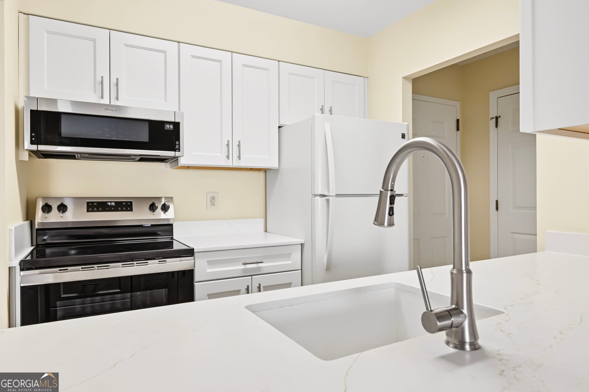 1 bedroom, 1 bathroom, 757 sq ft condominium for rent at 300 Johnson Ferry Road B1007, Atlanta, GA 30328 for $1,750 a month — photo 6