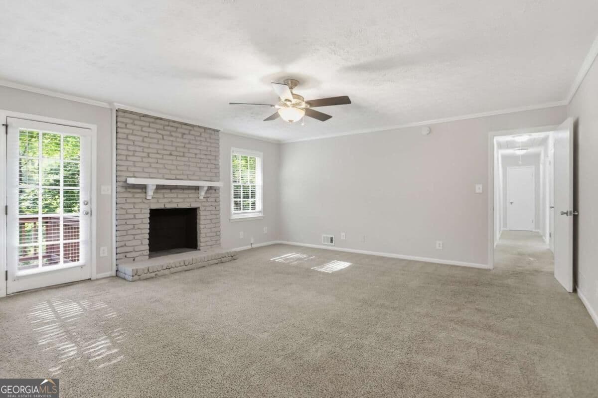 3 bedroom, 3 bathroom, 3,026 sq ft single family residence for sale at 5528 Fern Creek Drive, Lilburn, GA 30047 — photo 9