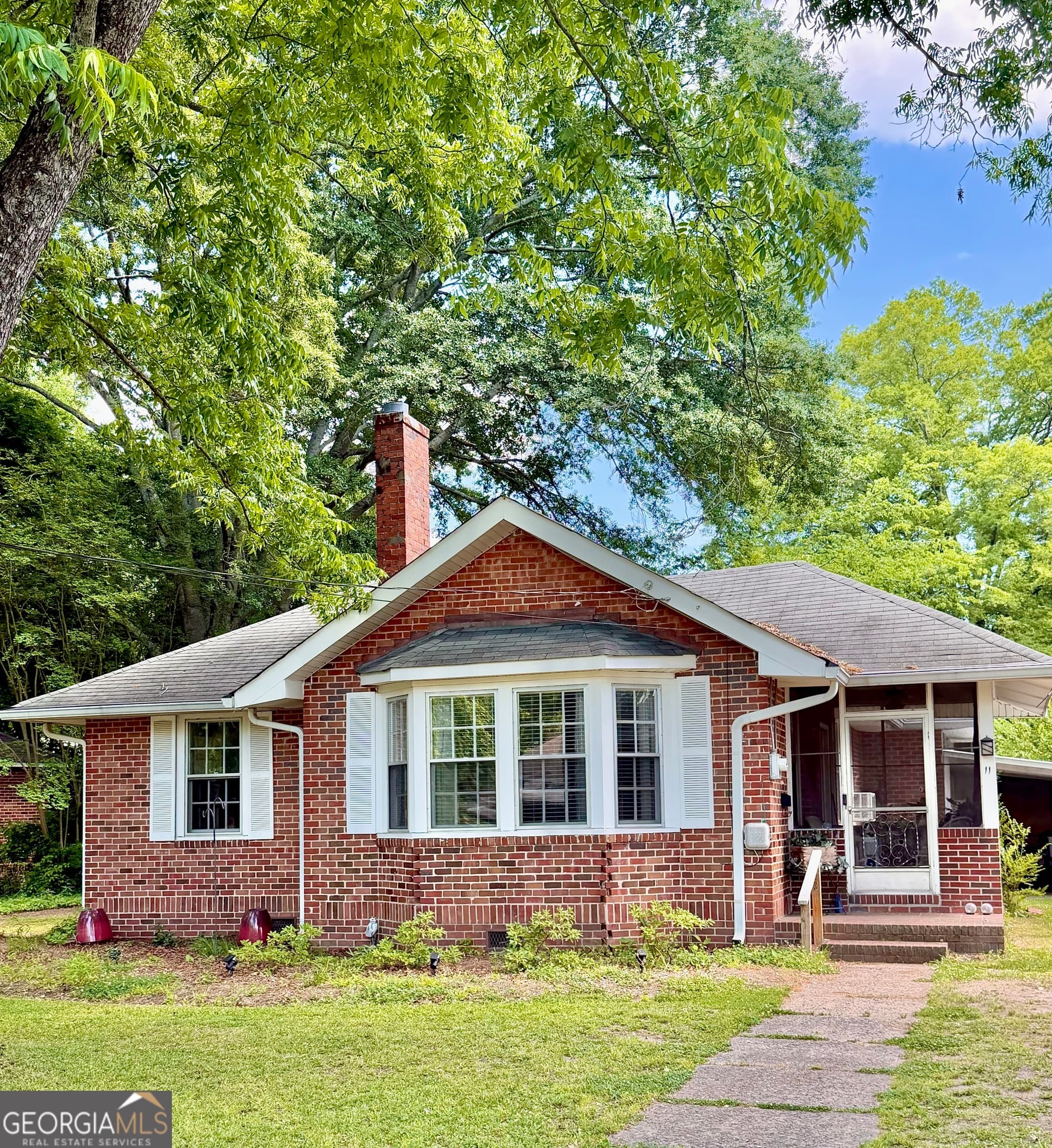 3 bedroom, 1 bathroom, 1,556 sq ft single family residence sold at 11 Ash Street, Rome, GA 30161
