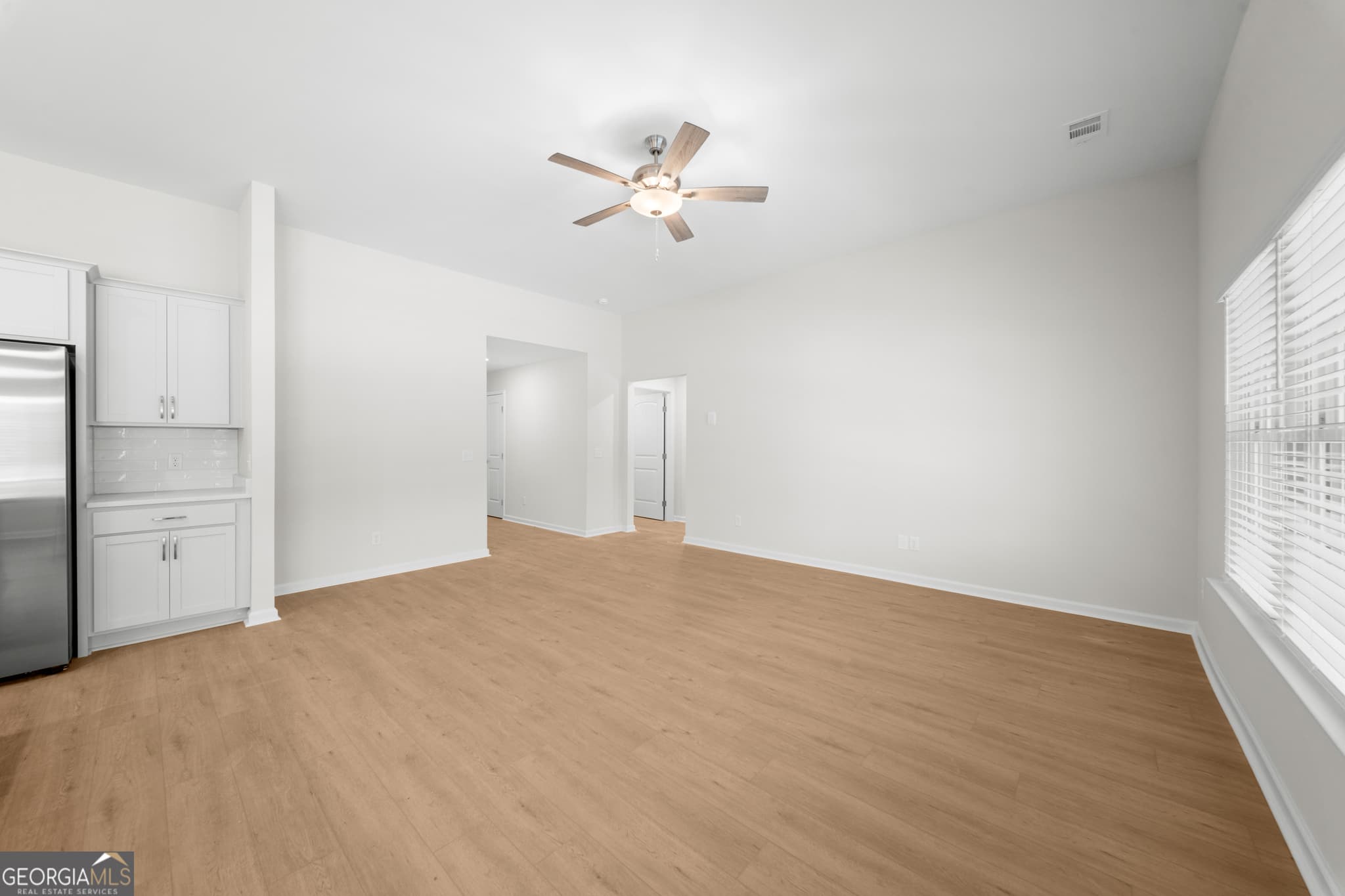 3 bedroom, 2 bathroom, 1,733 sq ft single family residence for sale at 128 Hamner Drive, Statesboro, GA 30461 — photo 7