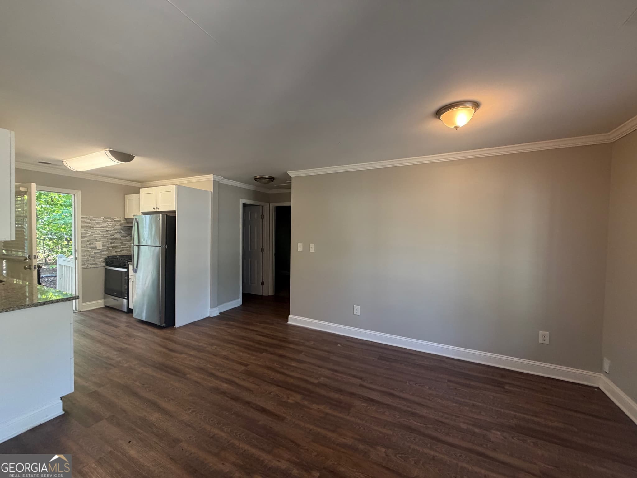 4 bedroom, 2 bathroom, 2,202 sq ft single family residence for sale at 8208 Connally Drive, Douglasville, GA 30134 — photo 3