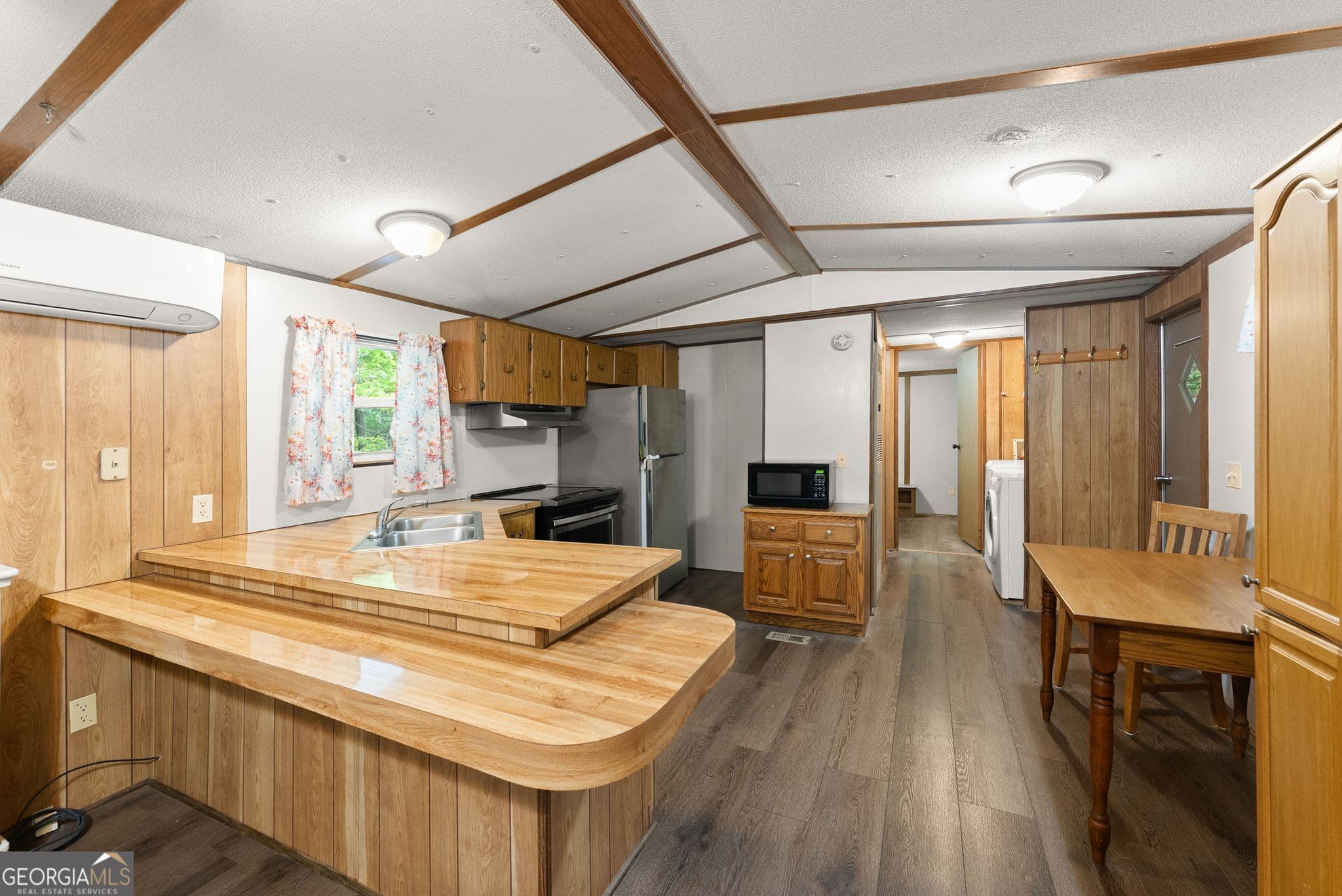 2 bedroom, 1 bathroom, 672 sq ft manufactured home,single family residence for sale at 477 Corinth Church Road, Cleveland, GA 30528 — photo 9