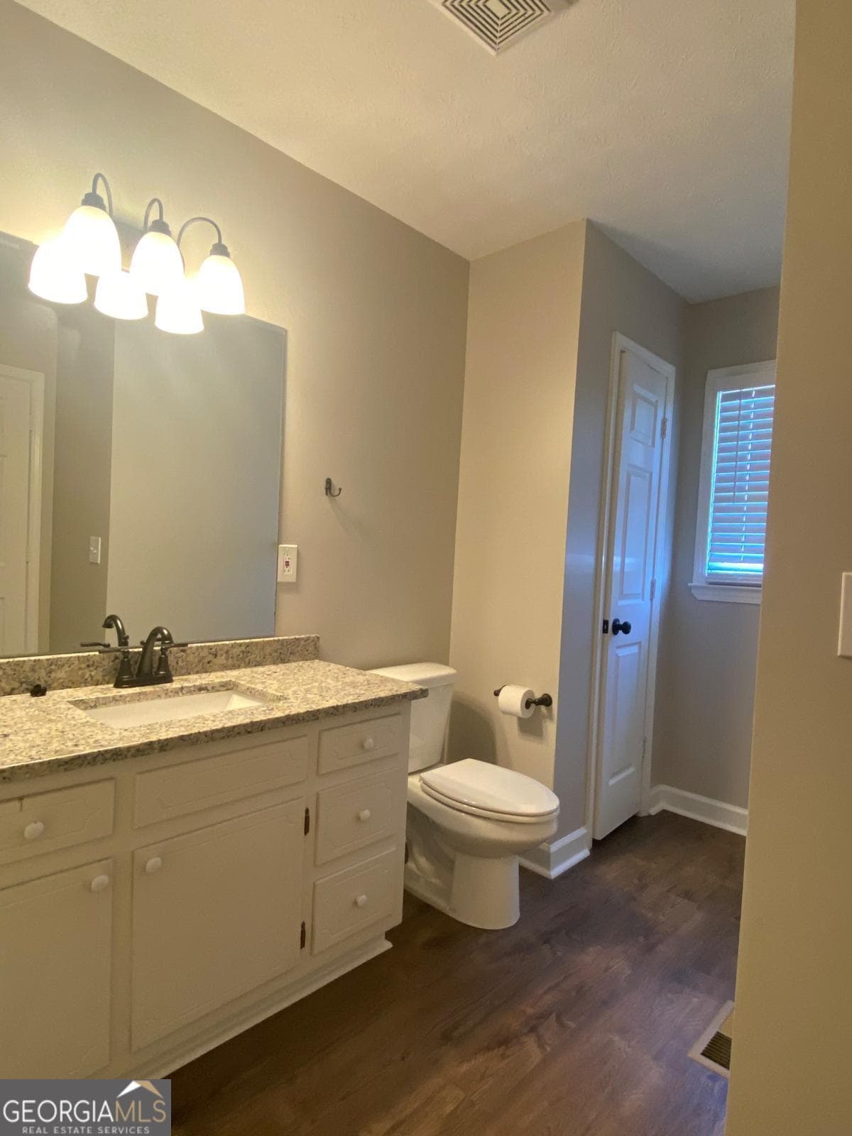 4 bedroom, 3 bathroom, 3,756 sq ft single family residence for rent at 420 Atlanta Highway, Loganville, GA 30052 for $2,400 a month — photo 8