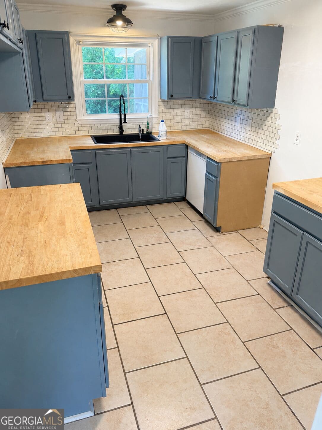 3 bedroom, 2 bathroom, 1,913 sq ft single family residence for sale at 614 Beechwood Drive, Thomson, GA 30824 — photo 7
