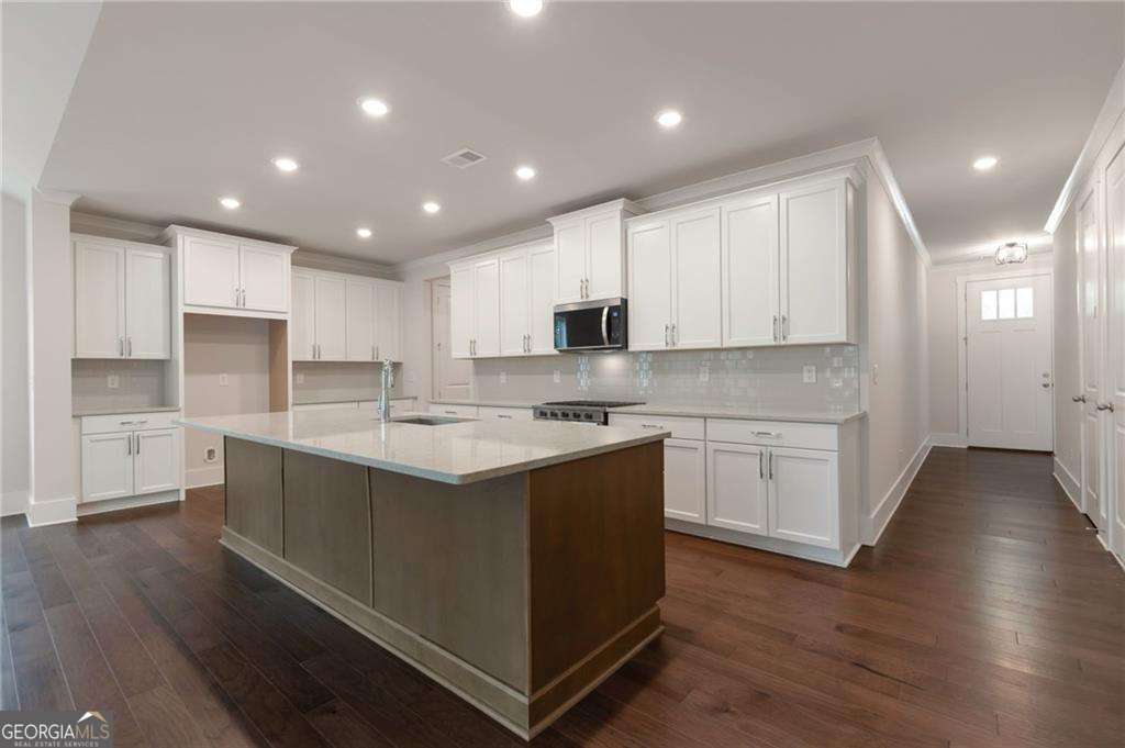 4 bedroom, 3 bathroom single family residence for sale at 325 Willow Cove, Canton, GA 30114 — photo 4