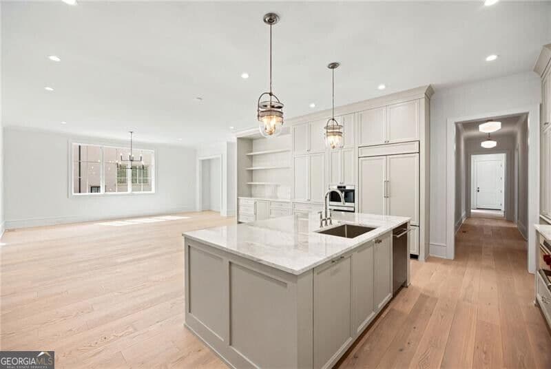 7 bedroom, 7.5 bathroom, 7,697 sq ft single family residence for sale at 1353 W Wesley Road, Atlanta, GA 30327 — photo 6