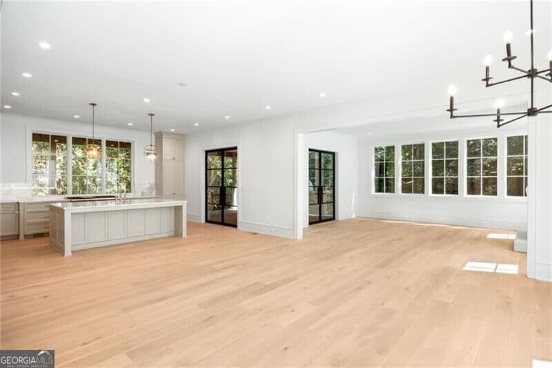 7 bedroom, 7.5 bathroom, 7,697 sq ft single family residence for sale at 1353 W Wesley Road, Atlanta, GA 30327 — photo 10