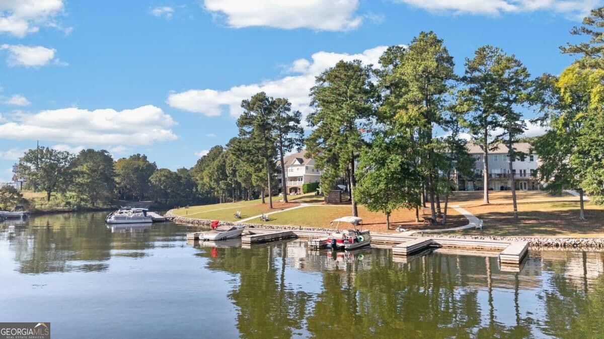 3 bedroom, 3.5 bathroom, 1,841 sq ft townhouse for sale at 105 Crane Lane, Eatonton, GA 31024 — photo 4