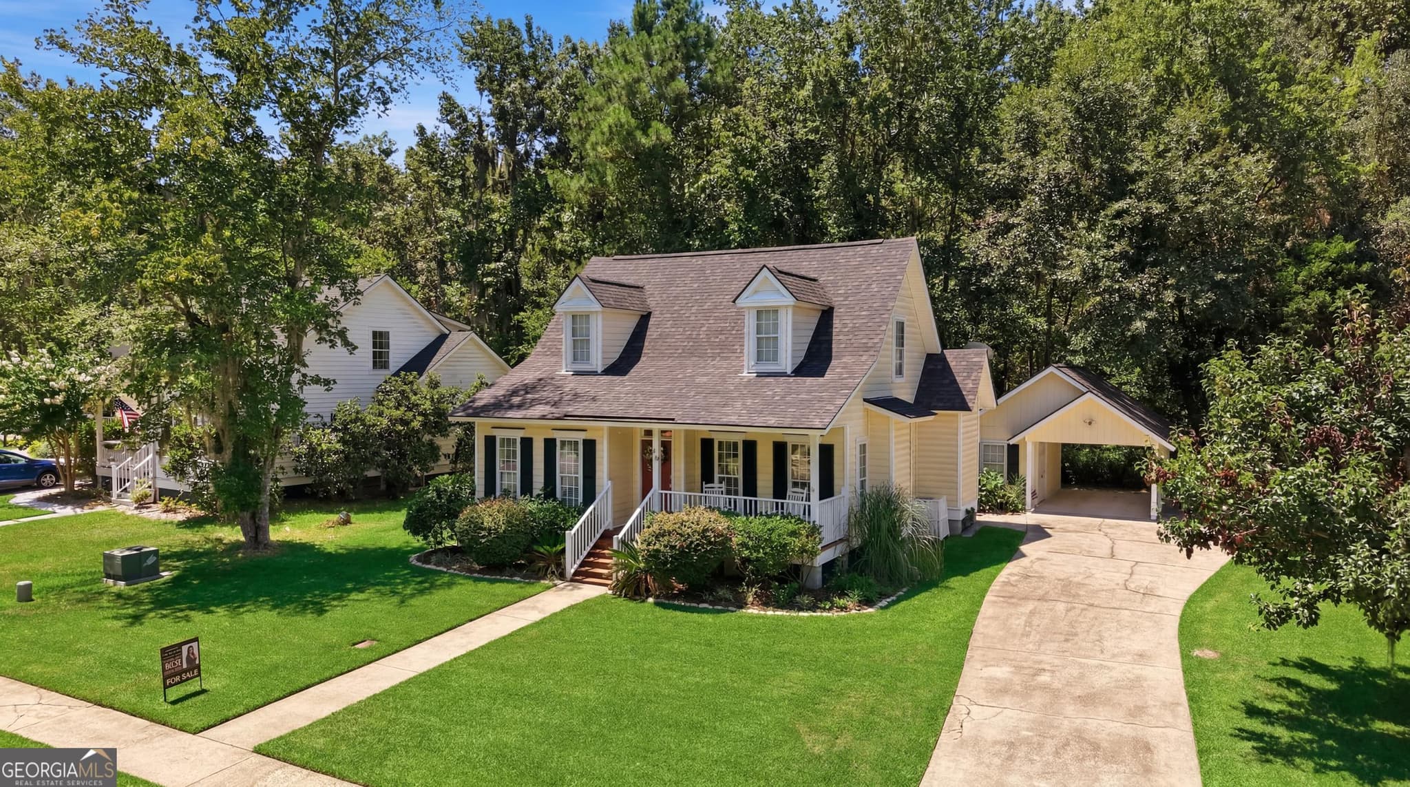 3 bedroom, 3.5 bathroom, 1,476 sq ft single family residence for sale at 105 Cottage Court, Richmond Hill, GA 31324 — photo 3