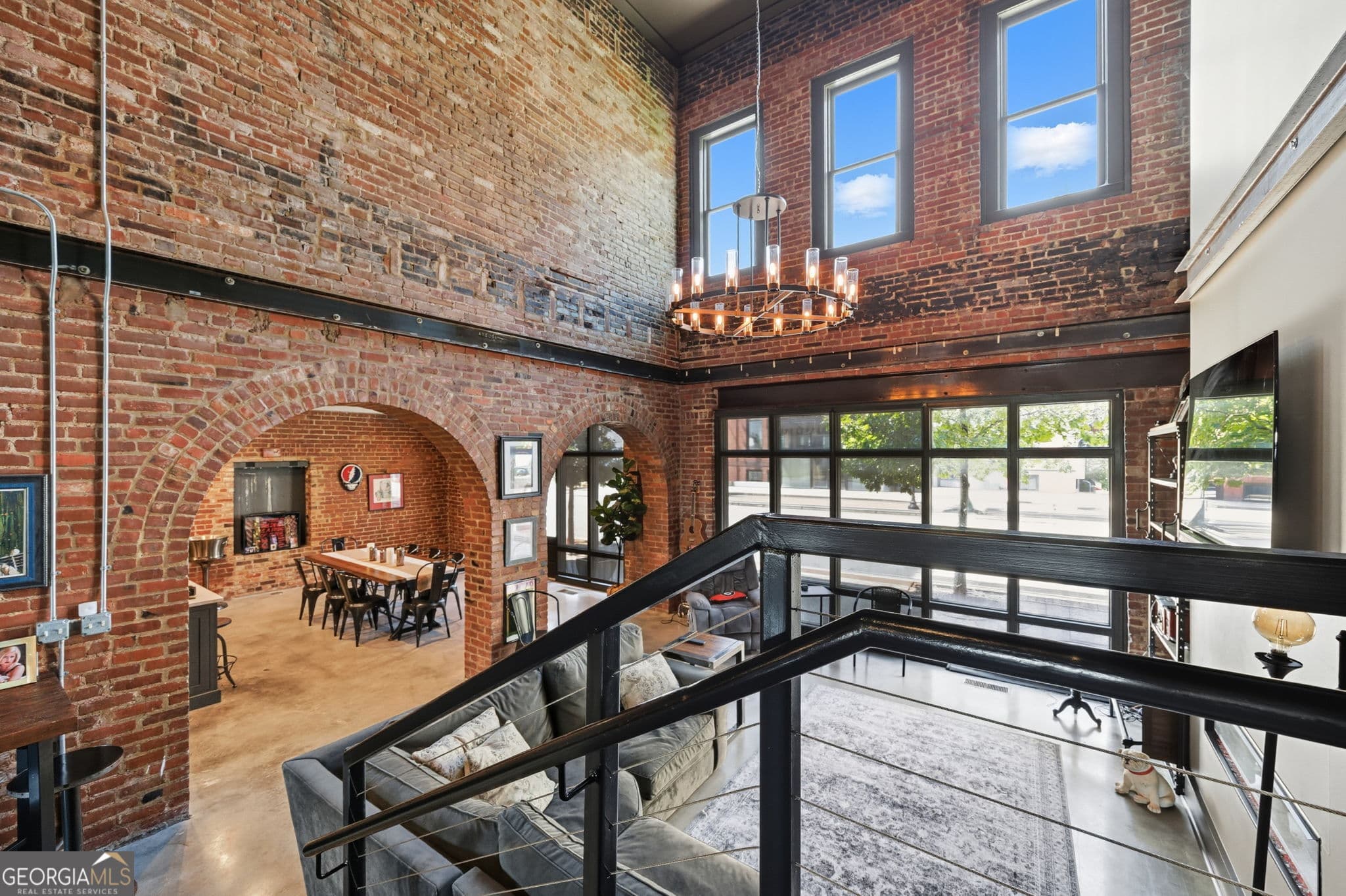 1 bedroom, 1.5 bathroom, 2,400 sq ft loft,condominium for sale at 534 2ND Street, Macon, GA 31201 — photo 1 of 25