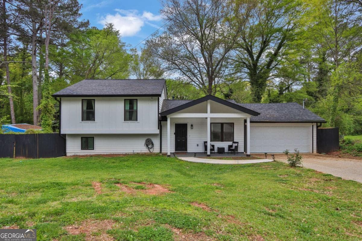 3 bedroom, 3 bathroom single family residence for sale at 447 Warren Road, Lawrenceville, GA 30044 — photo 2