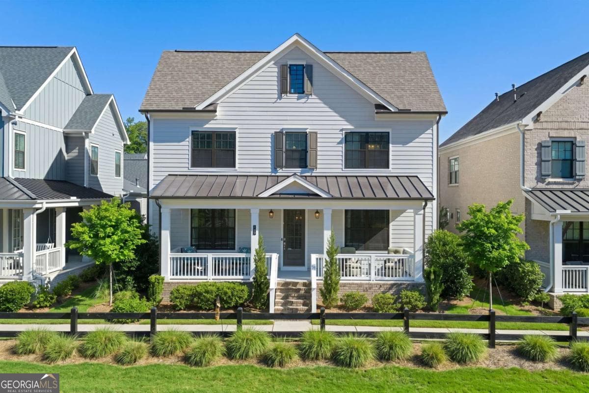 4 bedroom, 3.5 bathroom, 3,127 sq ft single family residence for sale at 6480 Halcyon Garden Drive, Alpharetta, GA 30005 — photo 1 of 68