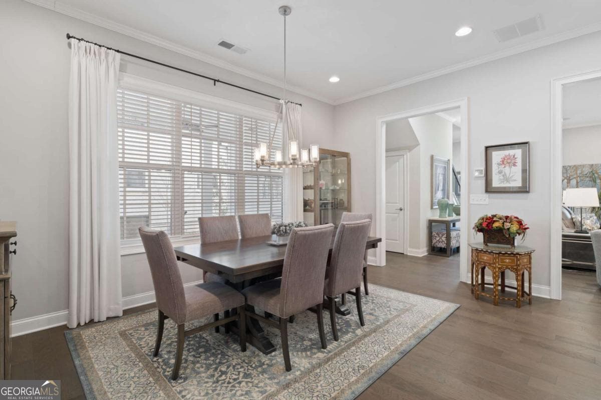 4 bedroom, 3.5 bathroom, 3,127 sq ft single family residence for sale at 6480 Halcyon Garden Drive, Alpharetta, GA 30005 — photo 10