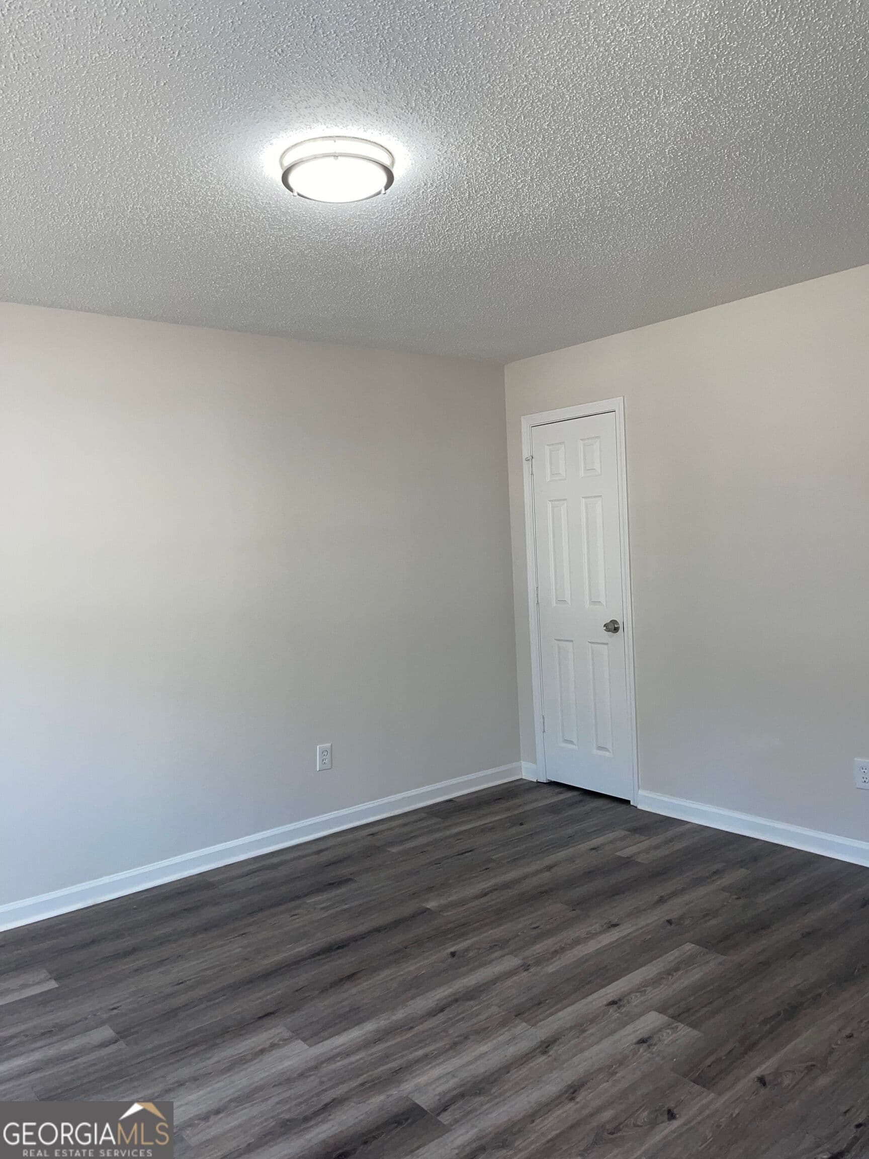 5 bedroom, 3 bathroom, 3,156 sq ft single family residence for rent at 4181 Post Oak Grove, South Fulton, GA 30349 for $2,575 a month — photo 8