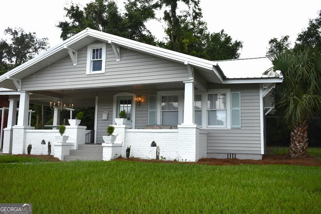 2 bedroom, 1 bathroom, 1,132 sq ft residential sold at 3105 Norwich Street, Brunswick, GA 31520