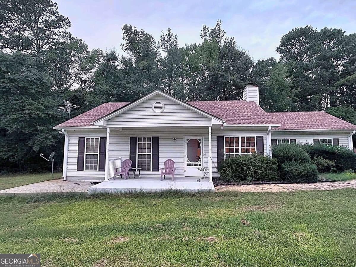 3 bedroom, 2 bathroom, 1,184 sq ft single family residence for sale at 1815 Midway Church Road, Newborn, GA 30056
