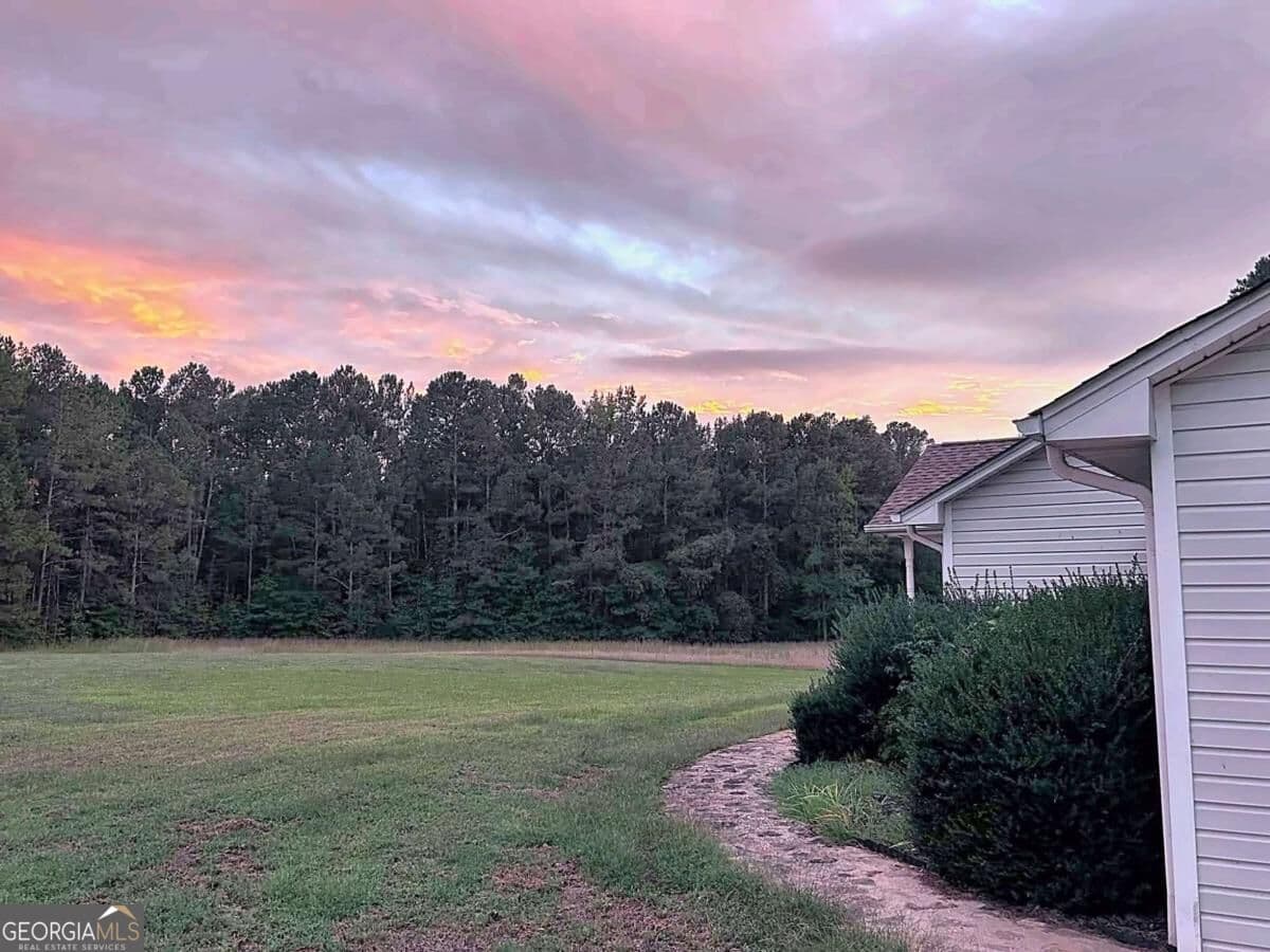 3 bedroom, 2 bathroom, 1,184 sq ft single family residence for sale at 1815 Midway Church Road, Newborn, GA 30056 — photo 5