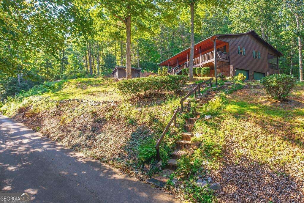 2 bedroom, 3 bathroom cabin,single family residence for sale at 320 Mossy Creek Trail, Murphy, NC 28906 — photo 7