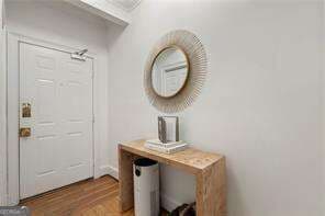 2 bedroom, 2 bathroom, 1,090 sq ft condominium for sale at 2840 Peachtree Road 411, Atlanta, GA 30305 — photo 3