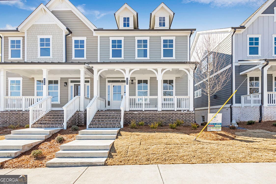 4 bedroom, 3.5 bathroom, 2,660 sq ft single family residence for sale at 152 Palm Street, Holly Springs, GA 30115