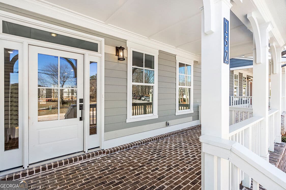 4 bedroom, 3.5 bathroom, 2,660 sq ft single family residence for sale at 152 Palm Street, Holly Springs, GA 30115 — photo 4