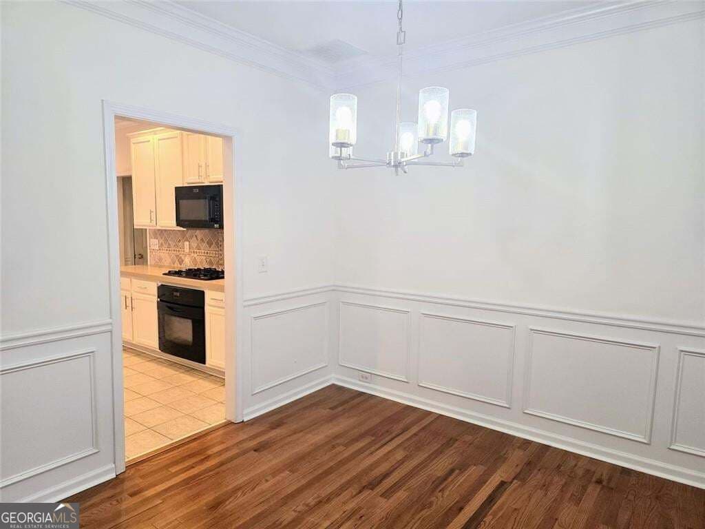 4 bedroom, 3.5 bathroom, 3,654 sq ft single family residence for sale at 6860 Deer Creek Trace, Stone Mountain, GA 30087 — photo 7