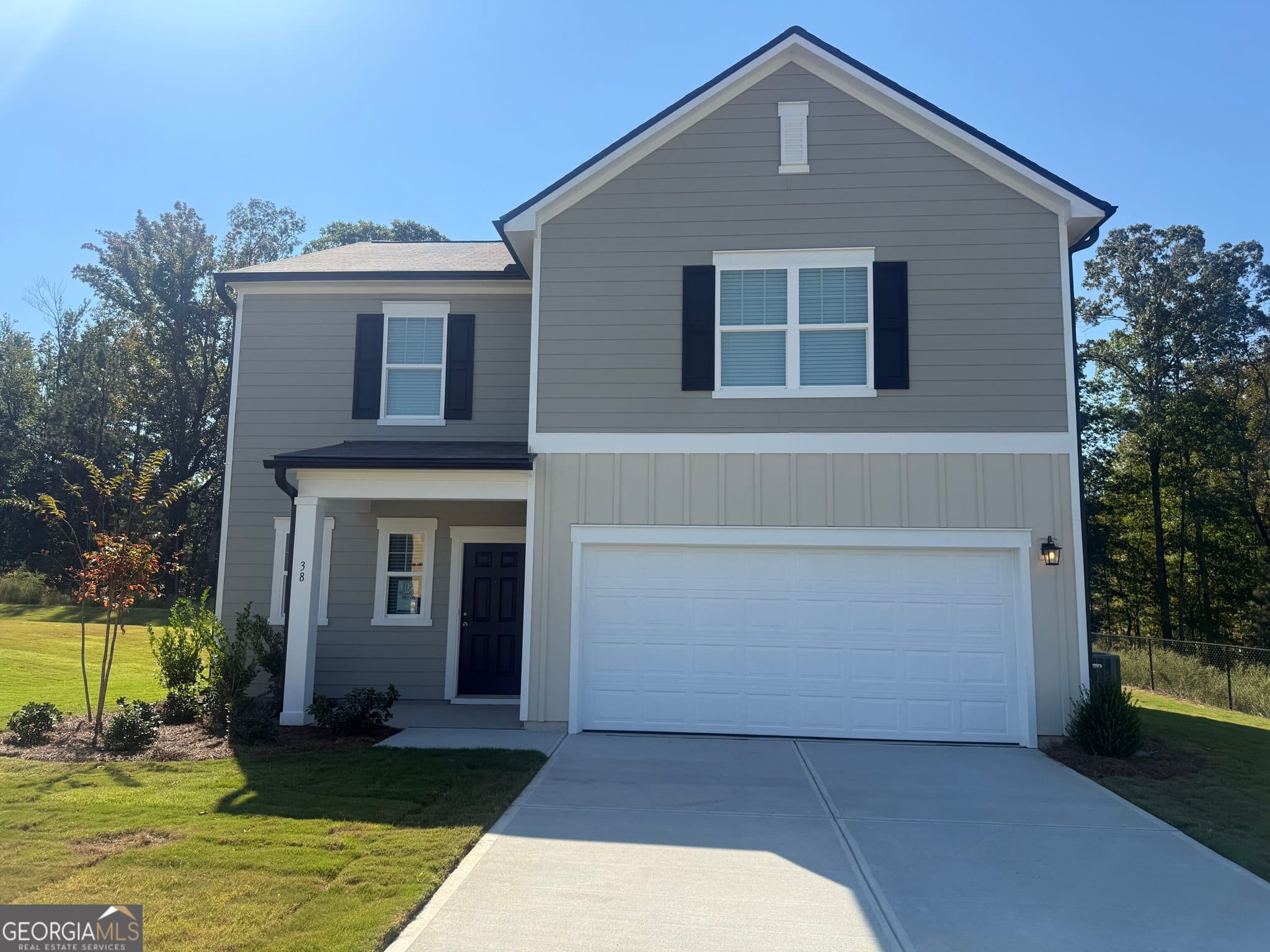4 bedroom, 2.5 bathroom, 1,801 sq ft single family residence for sale at 38 Crescent Boulevard, Carrollton, GA 30116 — photo 4