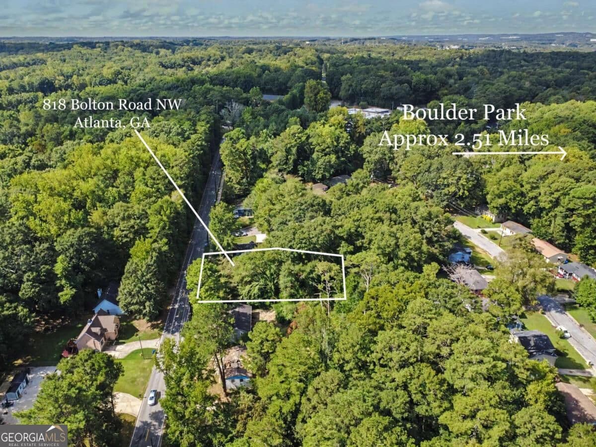 residential lot for sale at 818 Bolton Road, Atlanta, GA 30331 — photo 2