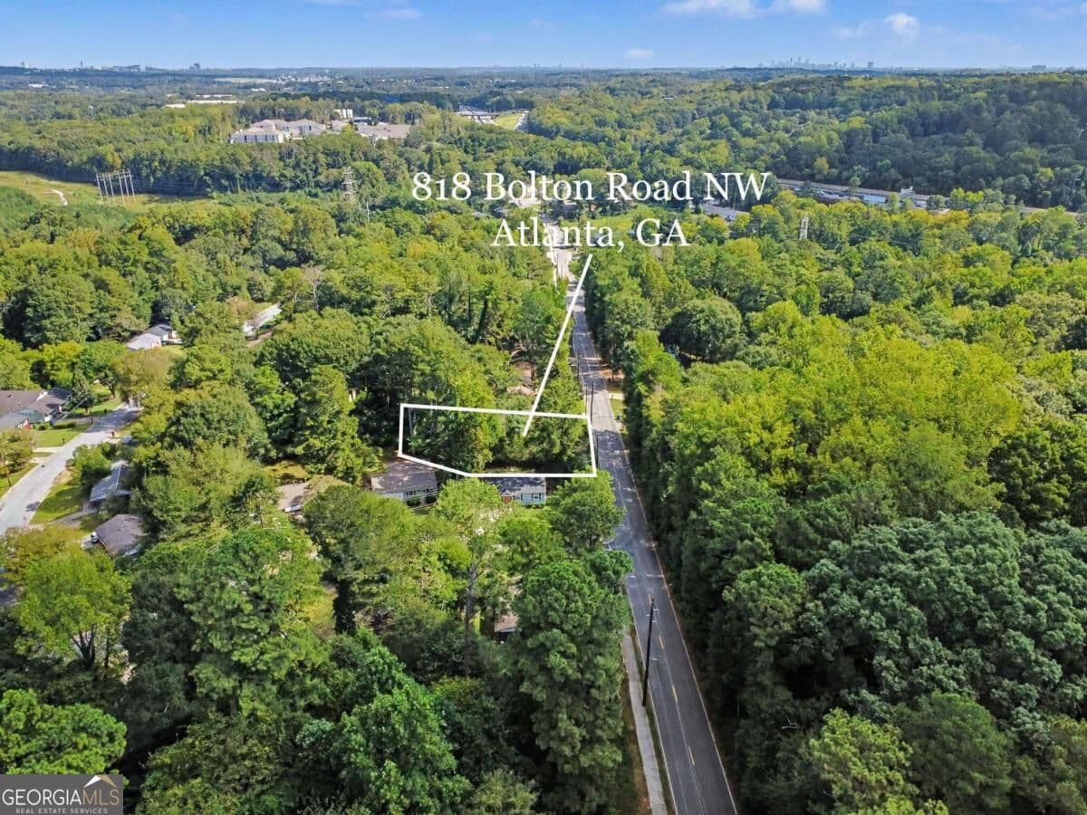residential lot for sale at 818 Bolton Road, Atlanta, GA 30331 — photo 3