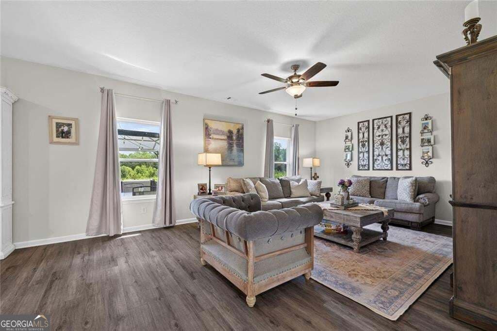 5 bedroom, 2.5 bathroom, 2,617 sq ft single family residence for sale at 1356 Deutz Drive, Locust Grove, GA 30248 — photo 9