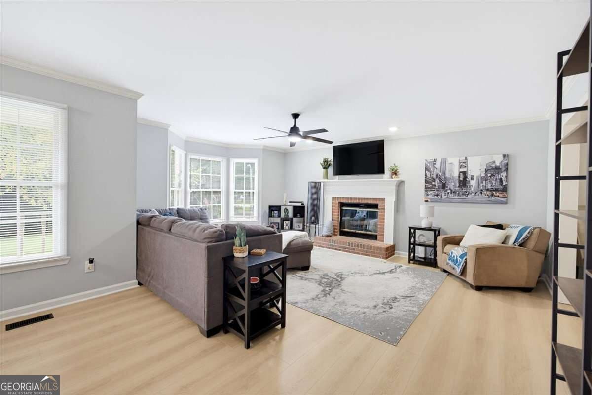 3 bedroom, 2.5 bathroom, 2,239 sq ft single family residence for sale at 2902 Katy Lane, Marietta, GA 30064 — photo 6