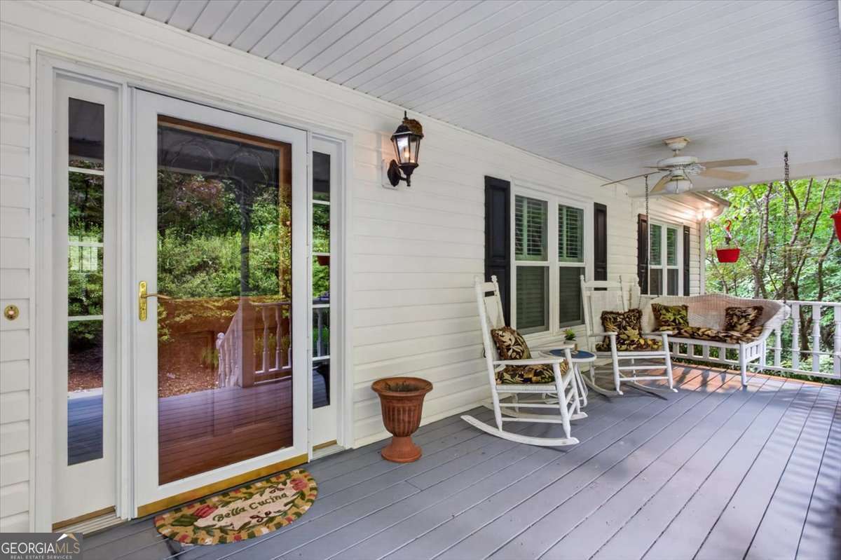 5 bedroom, 3 bathroom, 3,784 sq ft single family residence for sale at 654 Oaklands Drive, Talking Rock, GA 30175 — photo 6