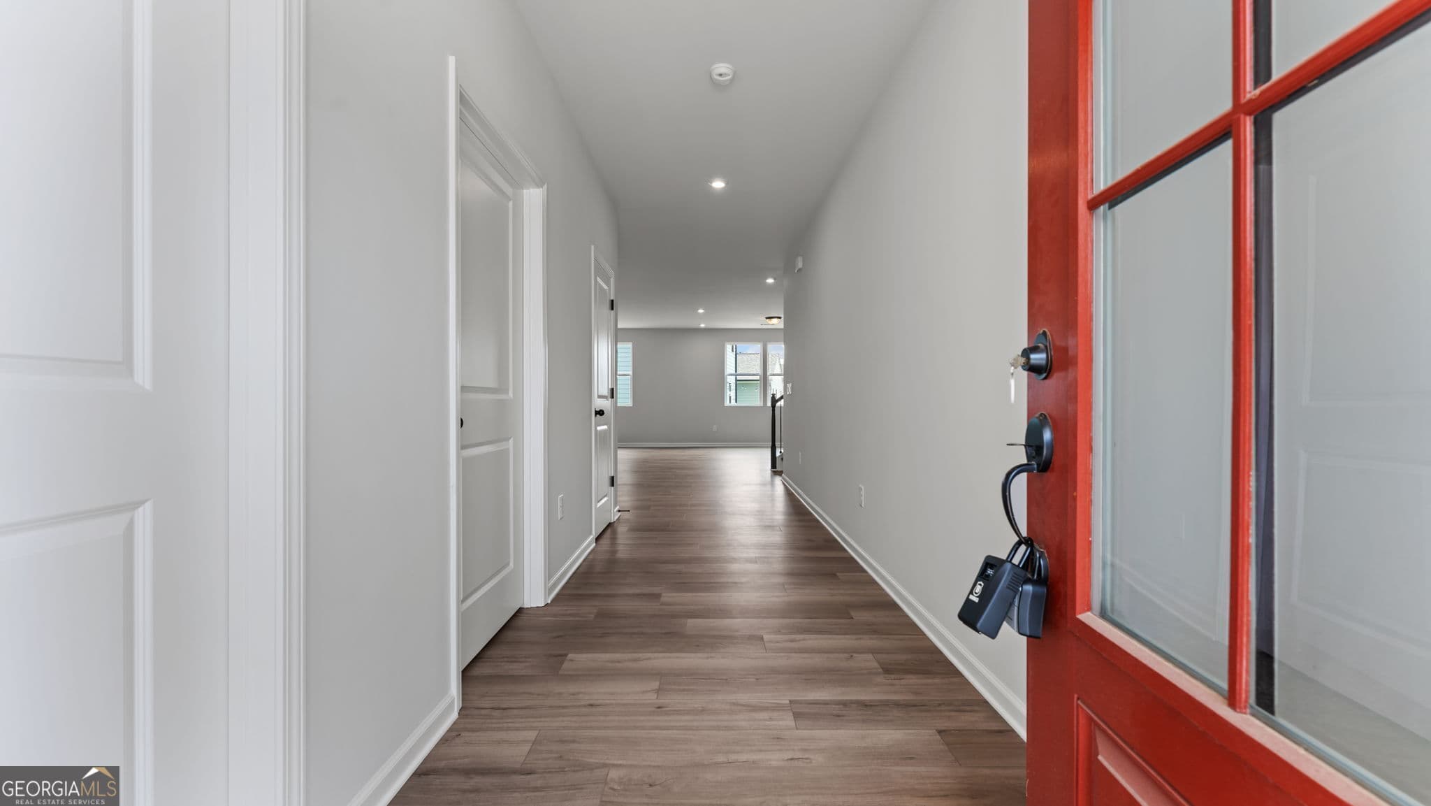 5 bedroom, 3 bathroom, 2,729 sq ft single family residence for sale at 3528 Annsbury Court, Lilburn, GA 30047 — photo 4