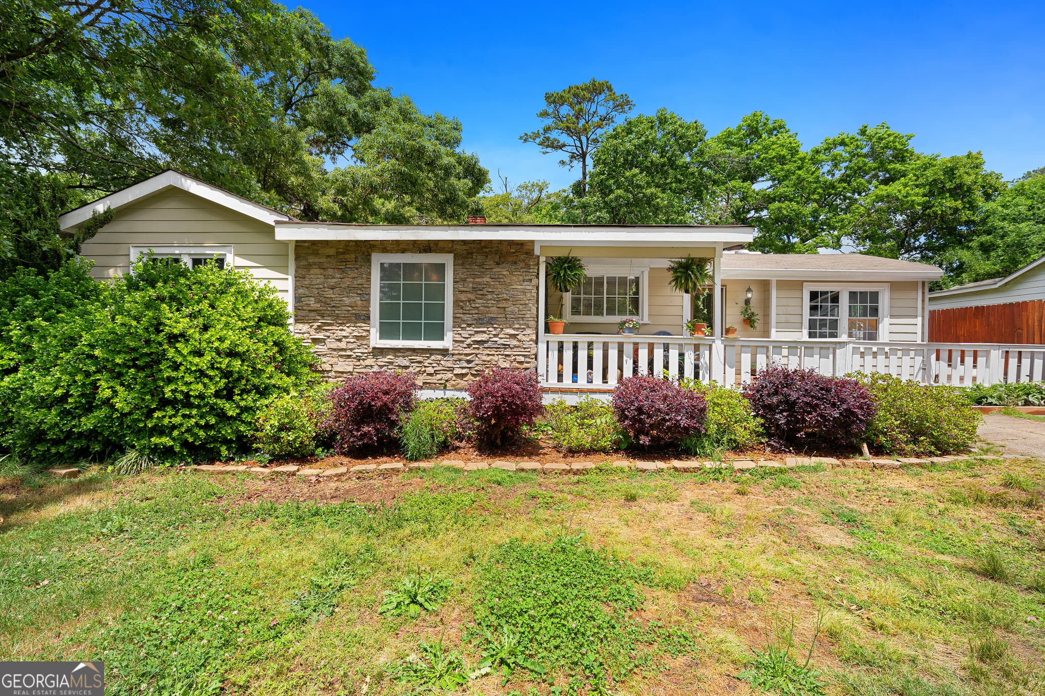 3 bedroom, 2 bathroom, 1,347 sq ft single family residence under contract at 3500 Bowersville Highway, Bowersville, GA 30516