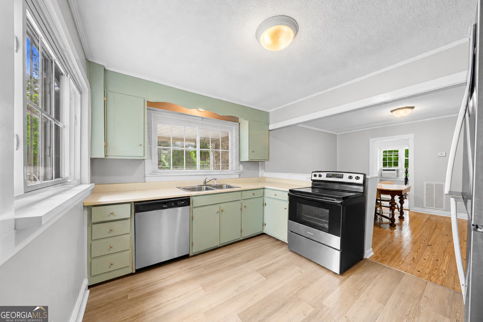 3 bedroom, 2 bathroom, 1,347 sq ft single family residence under contract at 3500 Bowersville Highway, Bowersville, GA 30516 — photo 4