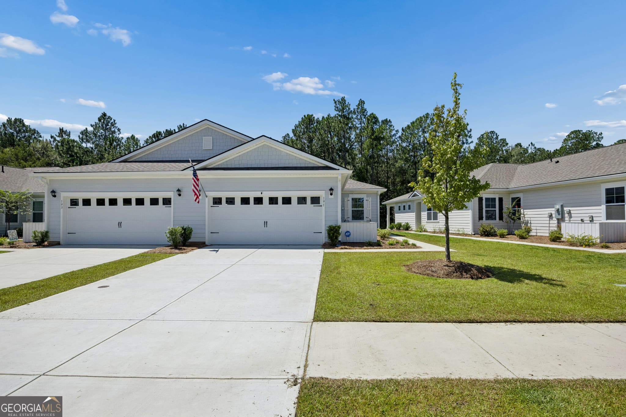 3 bedroom, 2 bathroom, 1,397 sq ft townhouse for sale at 191 Holloway Hill, Pooler, GA 31322 — photo 2