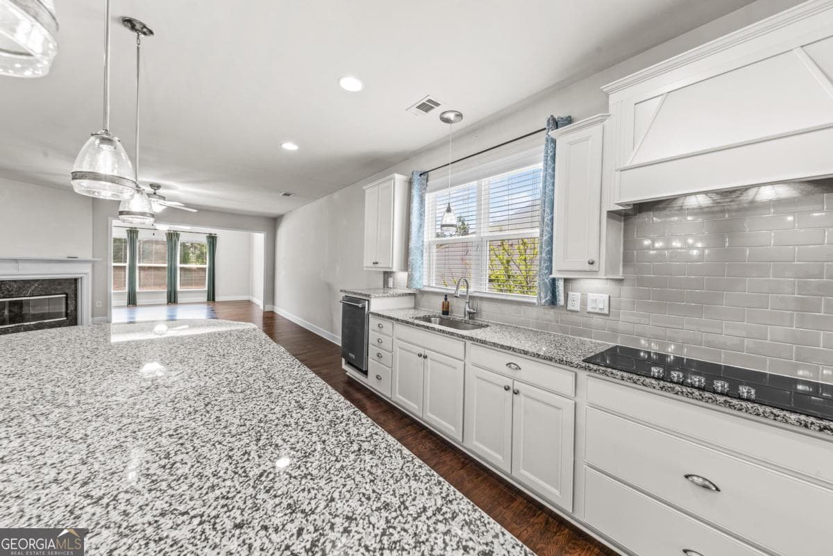2 bedroom, 2 bathroom, 2,178 sq ft single family residence for sale at 1081 Branch Creek Way, Greensboro, GA 30642 — photo 7